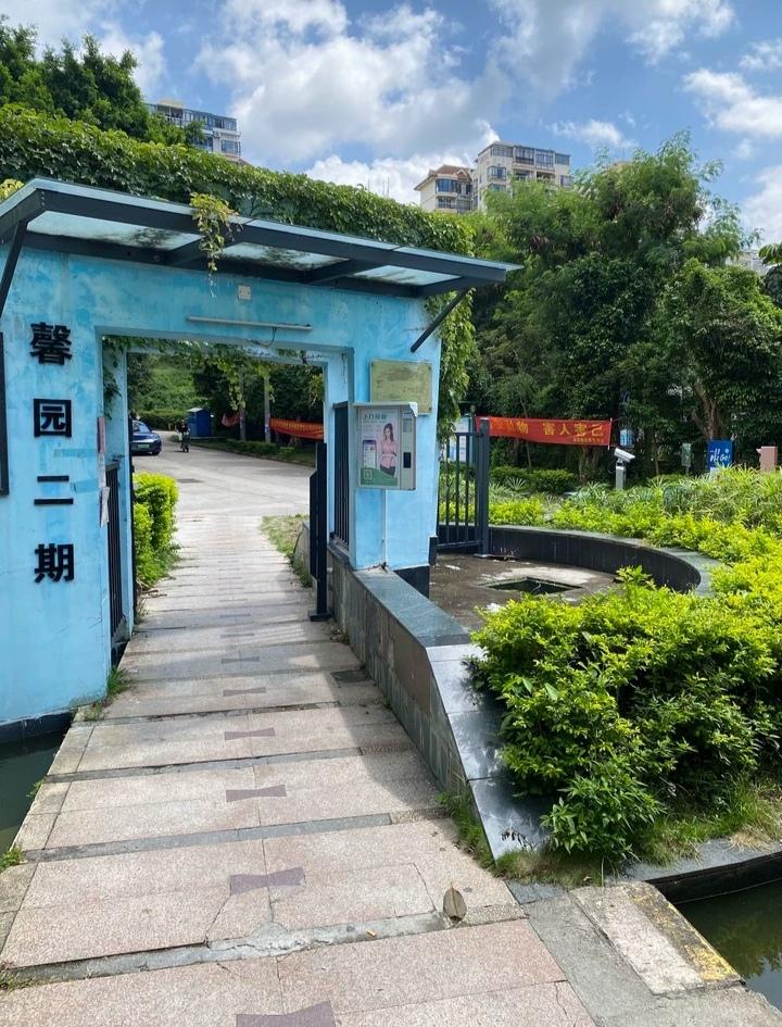 深圳龙华拍卖房信息，8折起拍龙华民治馨园精选好房