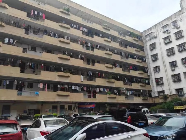 深圳车公庙法拍房，2753万起拍15间单身宿舍，可捡漏306万