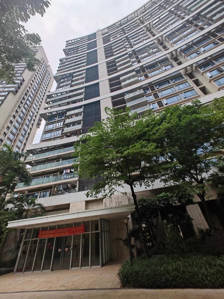 直降140万！深圳市罗湖区法拍房，罗湖区百仕达东郡广场房产8折起拍