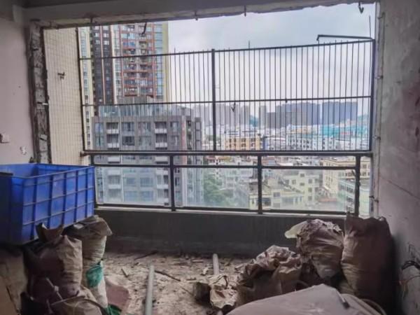 深圳龙岗法拍房,年底好机会!东城中心花园节省68万