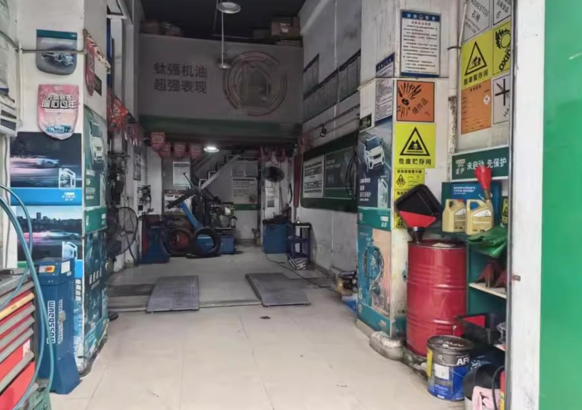 7折带租黄金铺位:深圳市宝安区世纪春城门面法拍房出售